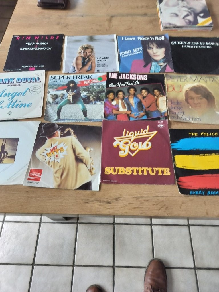 55 singles rock police , emerson, specials ....., Enlèvement ou Envoi