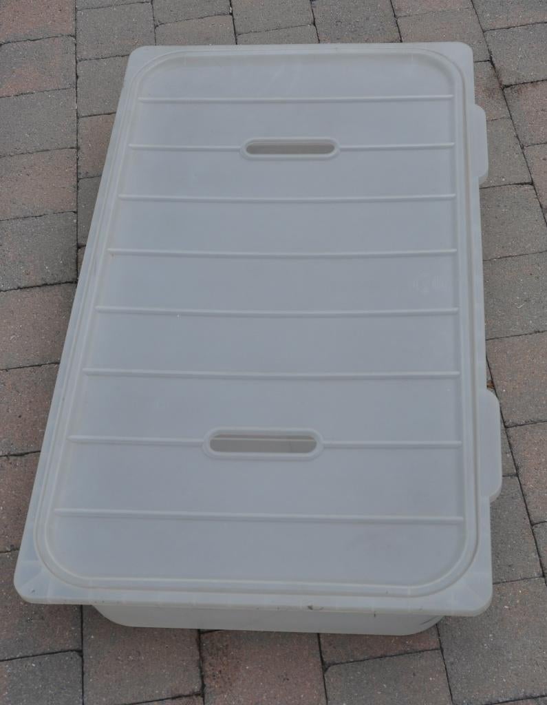Boîte de rangement en plastique, Moins de 35 cm, Enlèvement, Utilisé, Boîte