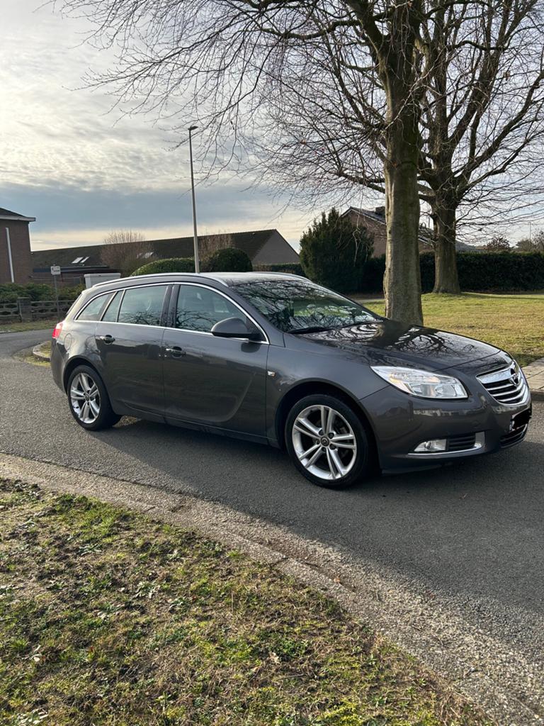 Opel insignia 2.0 diesel 2010, Autos, Bluetooth, Euro 5, Achat, Diesel
