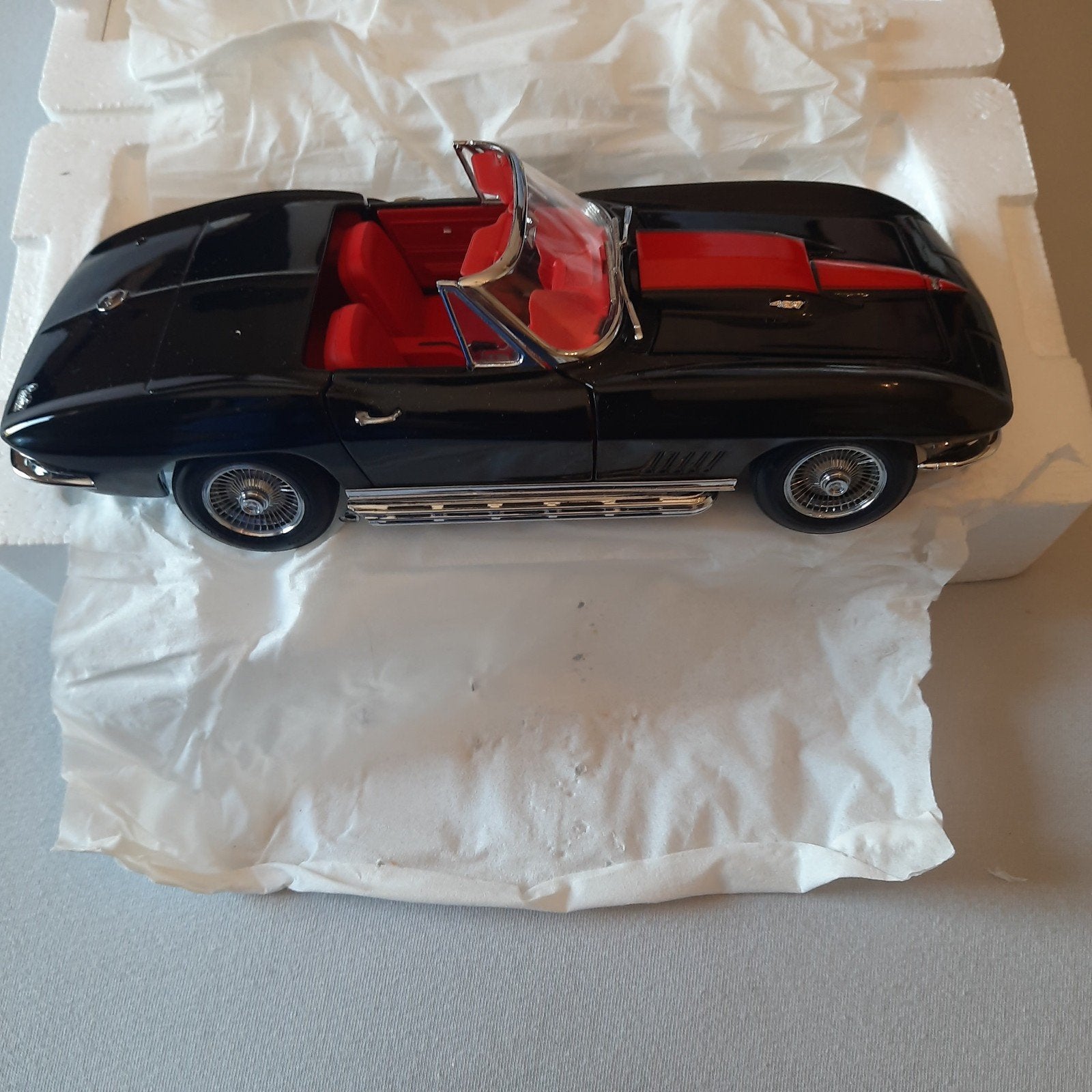 CREATIVE MASTERS USA*CORVETTE ROADSTER 427 1967*Ltd.Ed.*MINT, Hobby en Vrije tijd, Modelauto's | 1:18, Ophalen, Nieuw, Auto, Revell