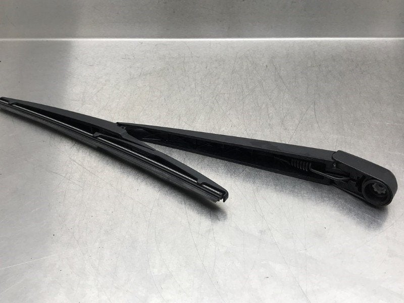 ESSUIE-GLACE BRAS ARRIÈRE VITRE Mazda (|060119|), Utilisé, Mazda