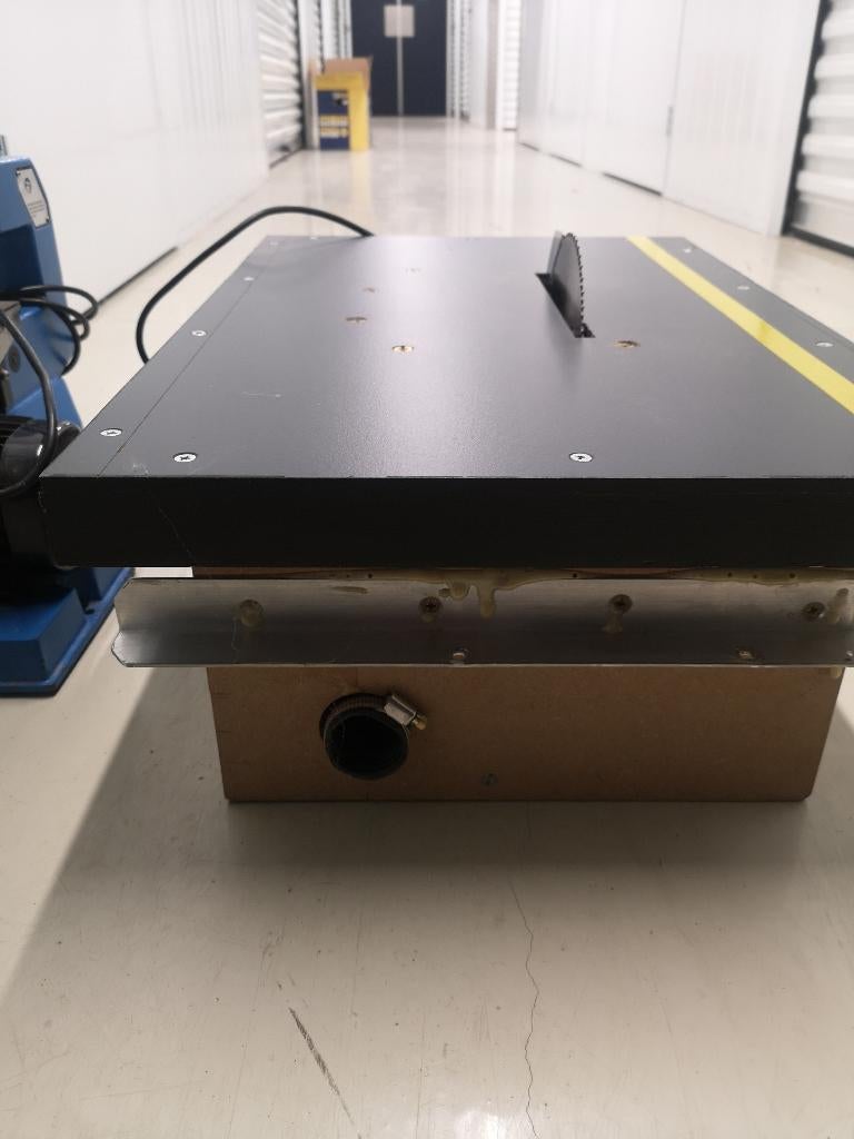 KLEINE TAFEL HOUTCIRKELZAAG, Doe-het-zelf en Bouw, Ophalen, Gebruikt