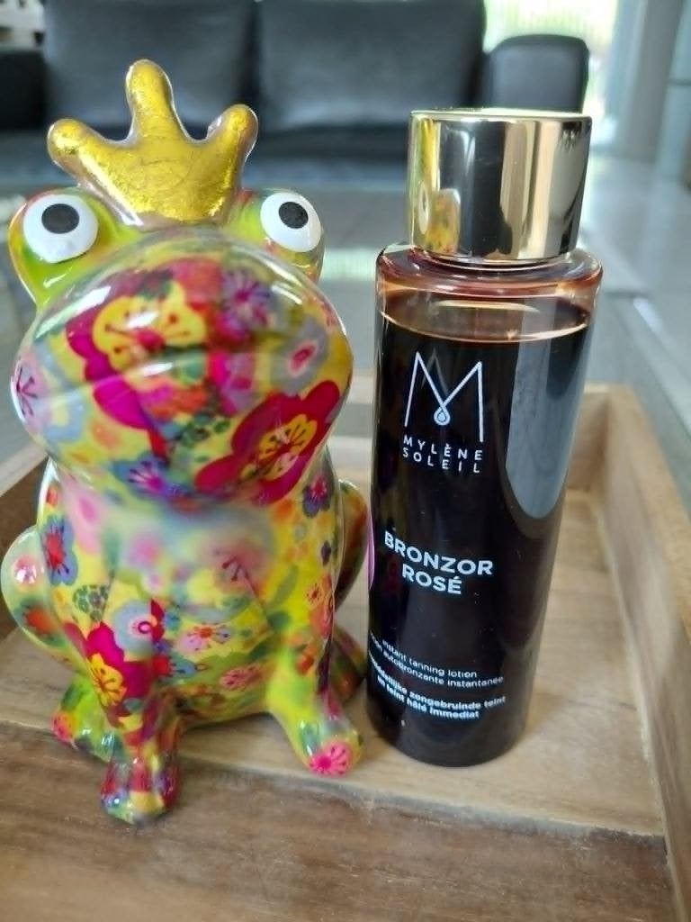 Instant tanning lotion rosé, Bijoux, Sacs & Beauté, Beauté | Soins du corps, Enlèvement ou Envoi, Neuf, Coup de soleil ou Après-soleil