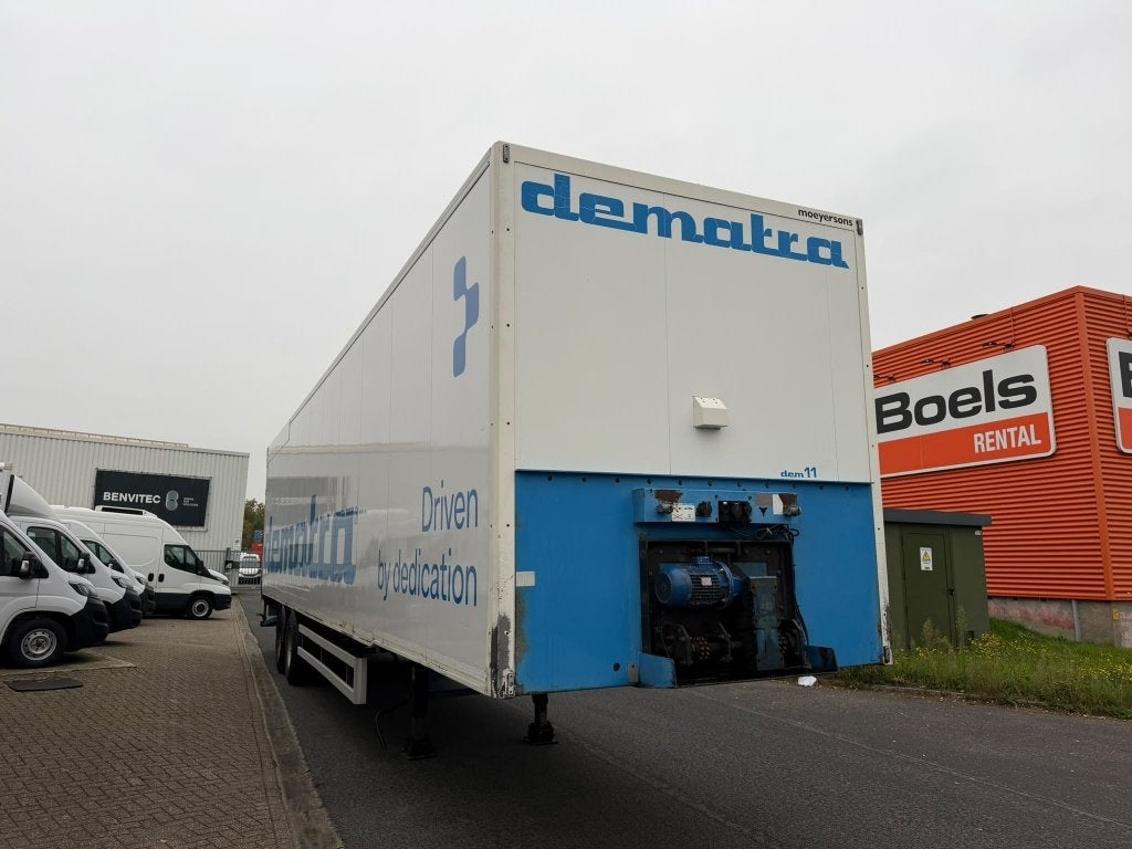 Renders oplegger (Stock ID 59275), Auto's, Wit, Bedrijf, Aanhangers en Opleggers, Te koop
