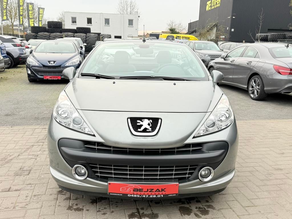 Peugeot 207cc 51.000km Nieuwstaat 1j Garantie, Auto's, Voorwielaandrijving, Cabriolet, Bedrijf, Handgeschakeld