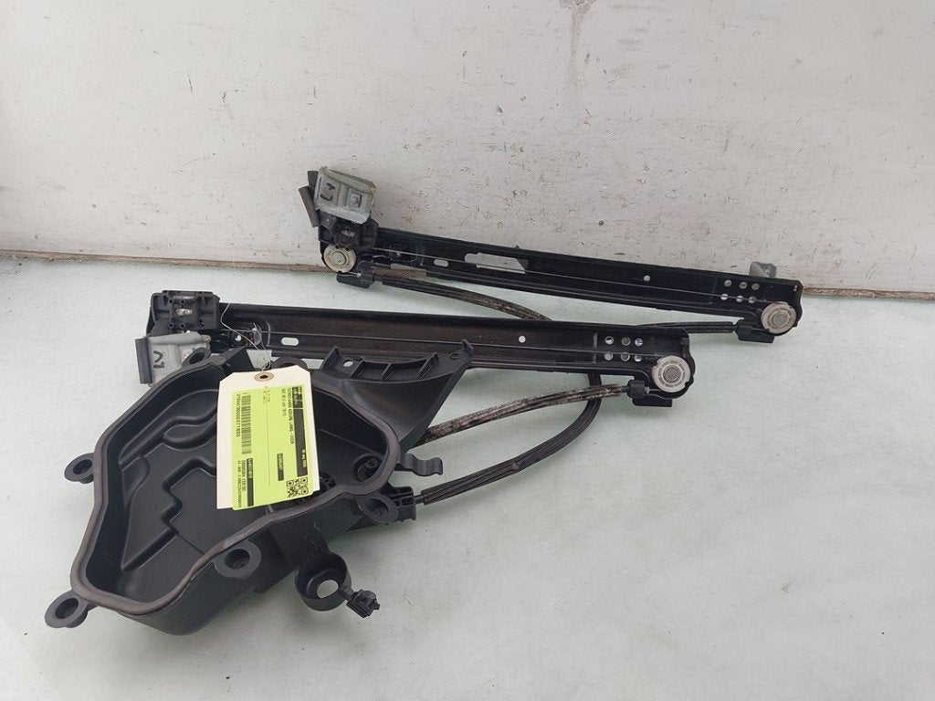 RAAMMECHANIEK LINKS VOOR Seat Ibiza ST (6J8) (|6J4837461|), Gebruikt, Service@seat.de, Seat Deutschland GmbH, Seat