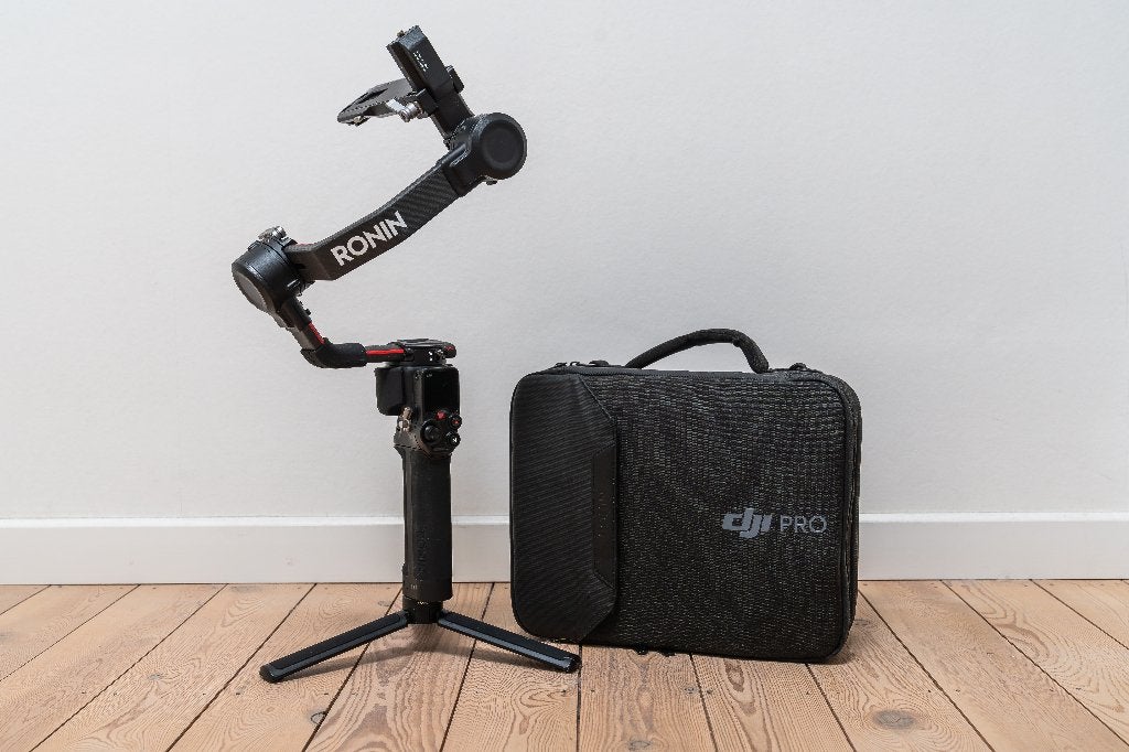 DJI RS2 Pro Combo - gimbal, Audio, Tv en Foto, Ophalen of Verzenden, Zo goed als nieuw, Flexibele poten, Gimbal