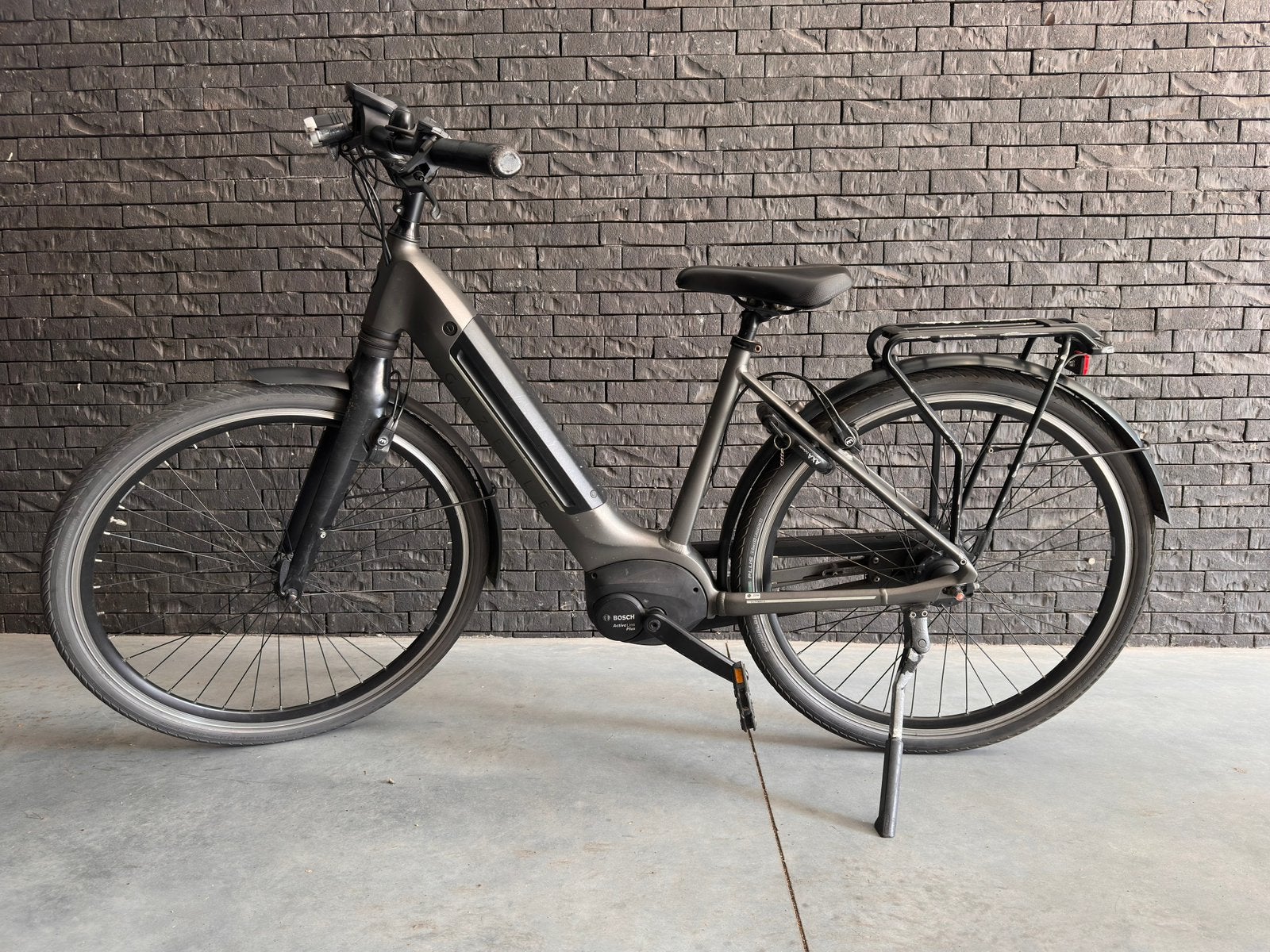 Gazelle Ultimate C8 HMB+ elektrische fiets!, Fietsen en Brommers, Fietsen | Dames | Damesfietsen, Gebruikt, Gazelle, Ophalen