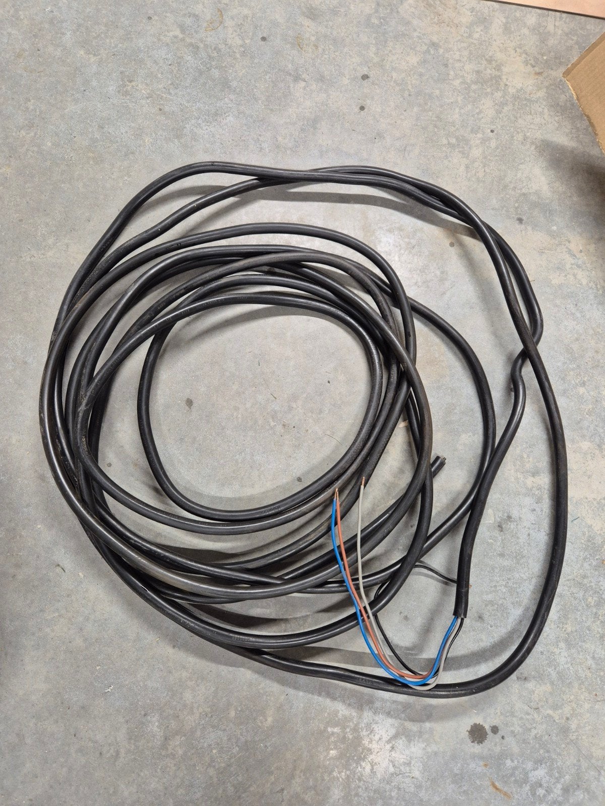 EXVB 4x10 mm² 14,5 m, Doe-het-zelf en Bouw, Ophalen