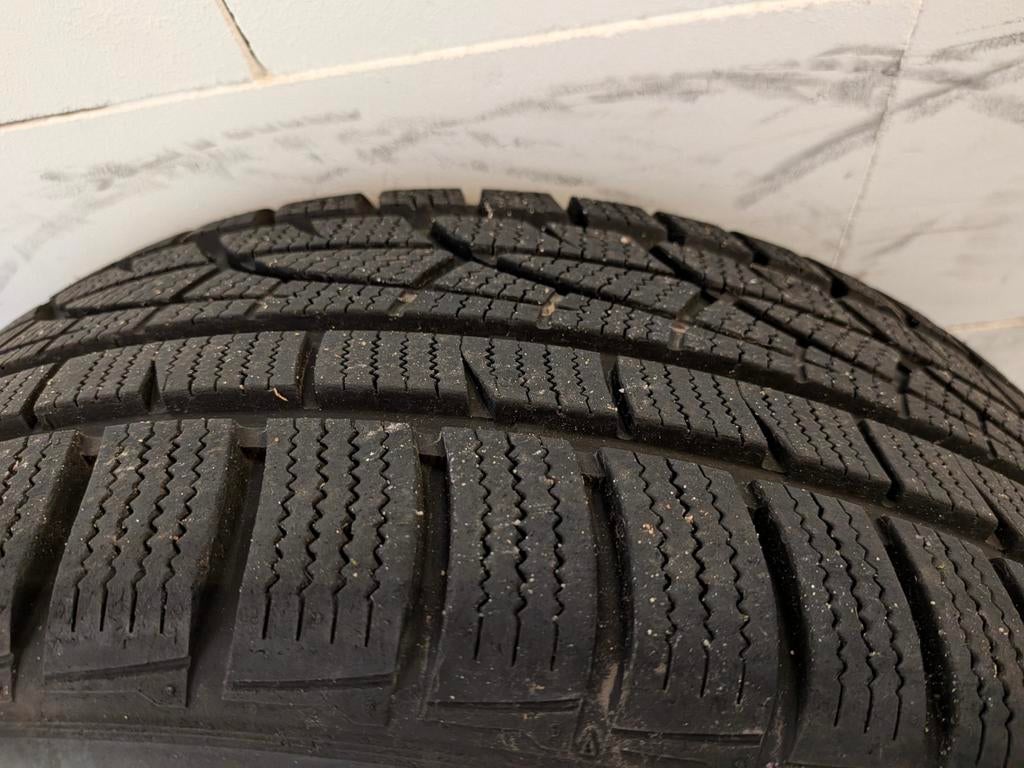 Ik verkoop stalen velgen met winterbanden maat 215/55/16, Auto-onderdelen, Ophalen, Velg(en), 16 inch, Winterbanden