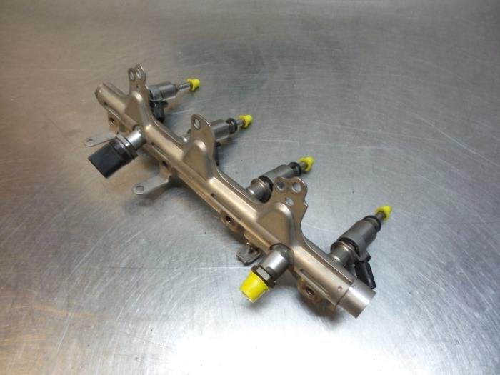 Galerij (Injectie) van een Volkswagen Golf (Golf 09-), Gebruikt, -, -, Ophalen of Verzenden