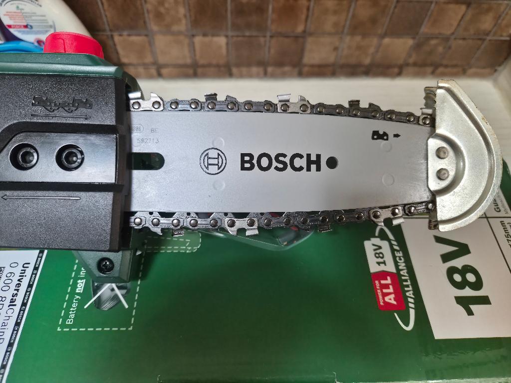BOSCH (GARANTIE) élagueuse/tronçonneuse sur perche sans-fil, Jardin & Terrasse, Enlèvement, Comme neuf, Batterie, Bosch