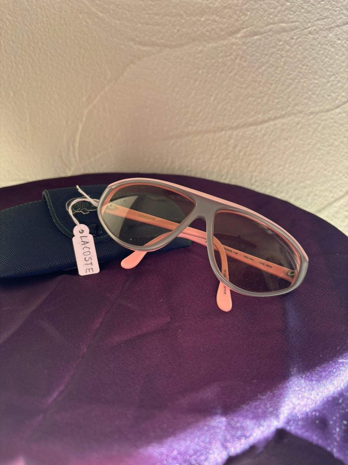 klassieke Lacoste bril of zonnebril, Handtassen en Accessoires, Zo goed als nieuw, Roze, Bril, Ophalen