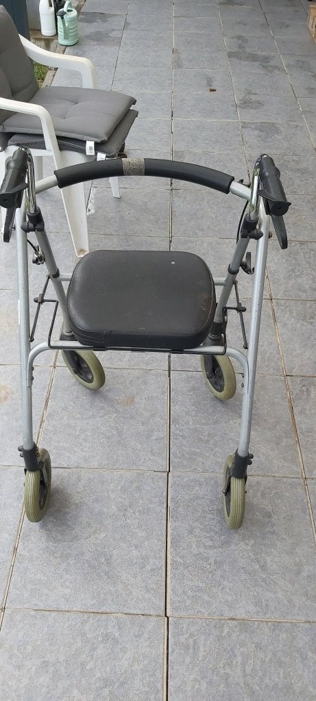Rollator, Enlèvement, Comme neuf