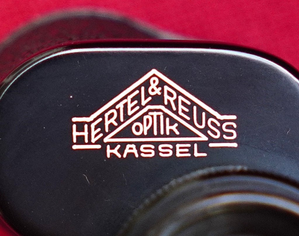 Hertel en Reuss verrekijker - Duitsland 10 x 32 Kassel, Gebruikt, 8 tot 12x, Met hoes of tas, Porro (met knik)