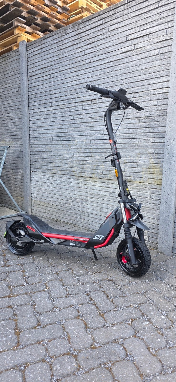 Te koop: ZT3 Pro - uitstekende staat!, Fietsen en Brommers, Steps, Ophalen, Gebruikt, Elektrische step (E-scooter), Segway ninebot