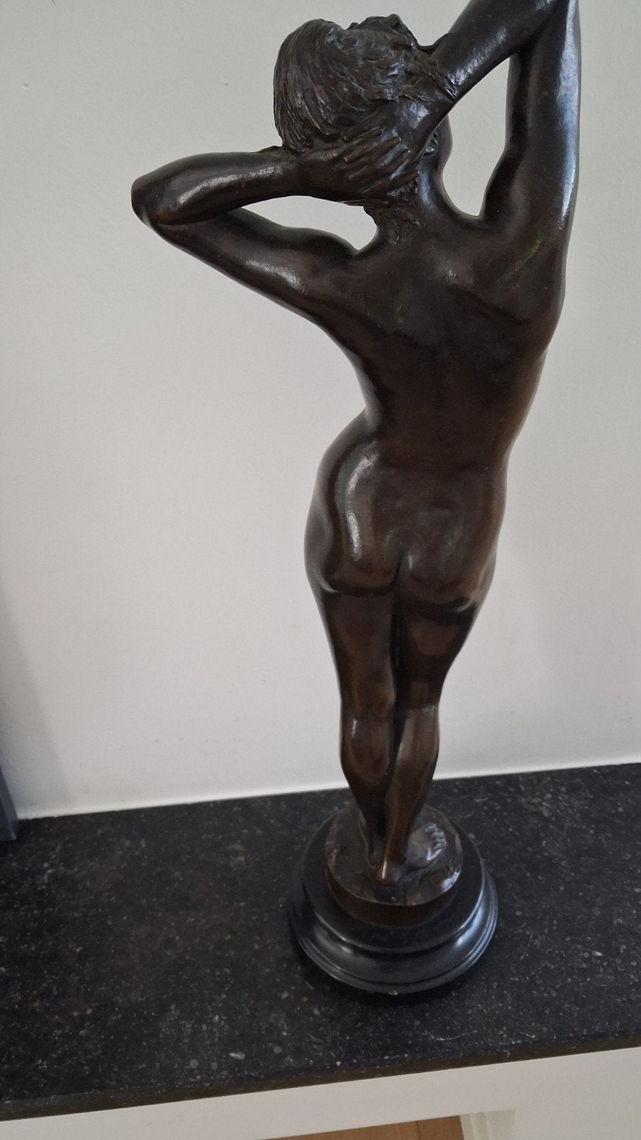 Bronzen naakt 45 cm ongeveer vrouw in bevallige pose, Antiek en Kunst, Ophalen, Vrouw