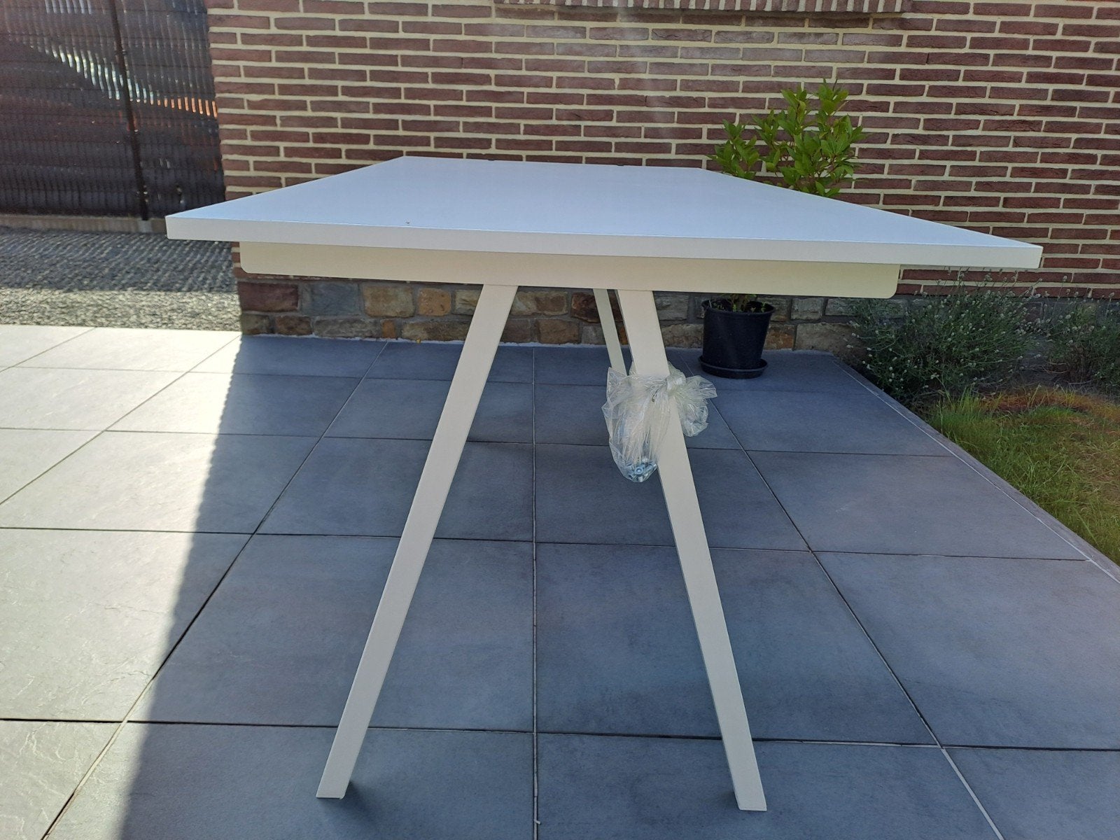 Grote bureau te koop, heel Stevig., Huis en Inrichting, Bureaus, Ophalen
