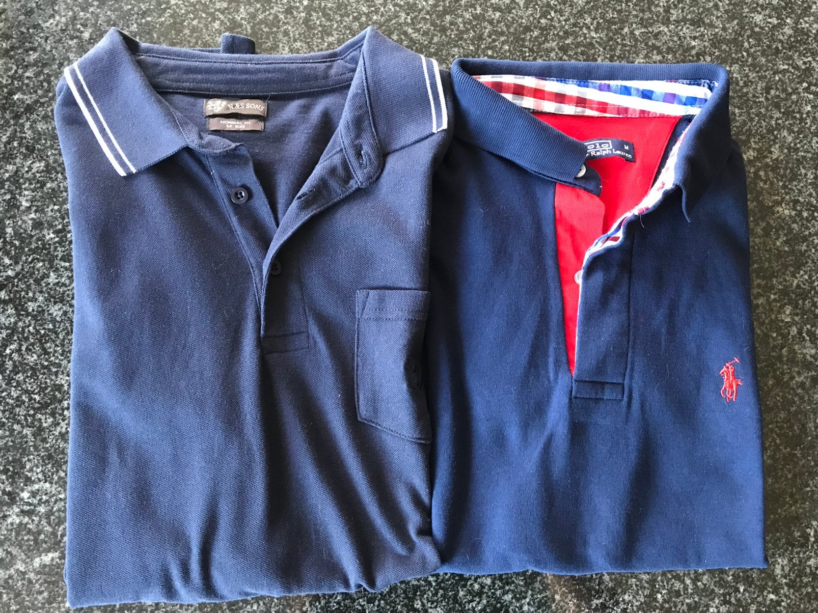2 polos taille M, Enlèvement ou Envoi, Comme neuf, Taille 48/50 (M), Bleu