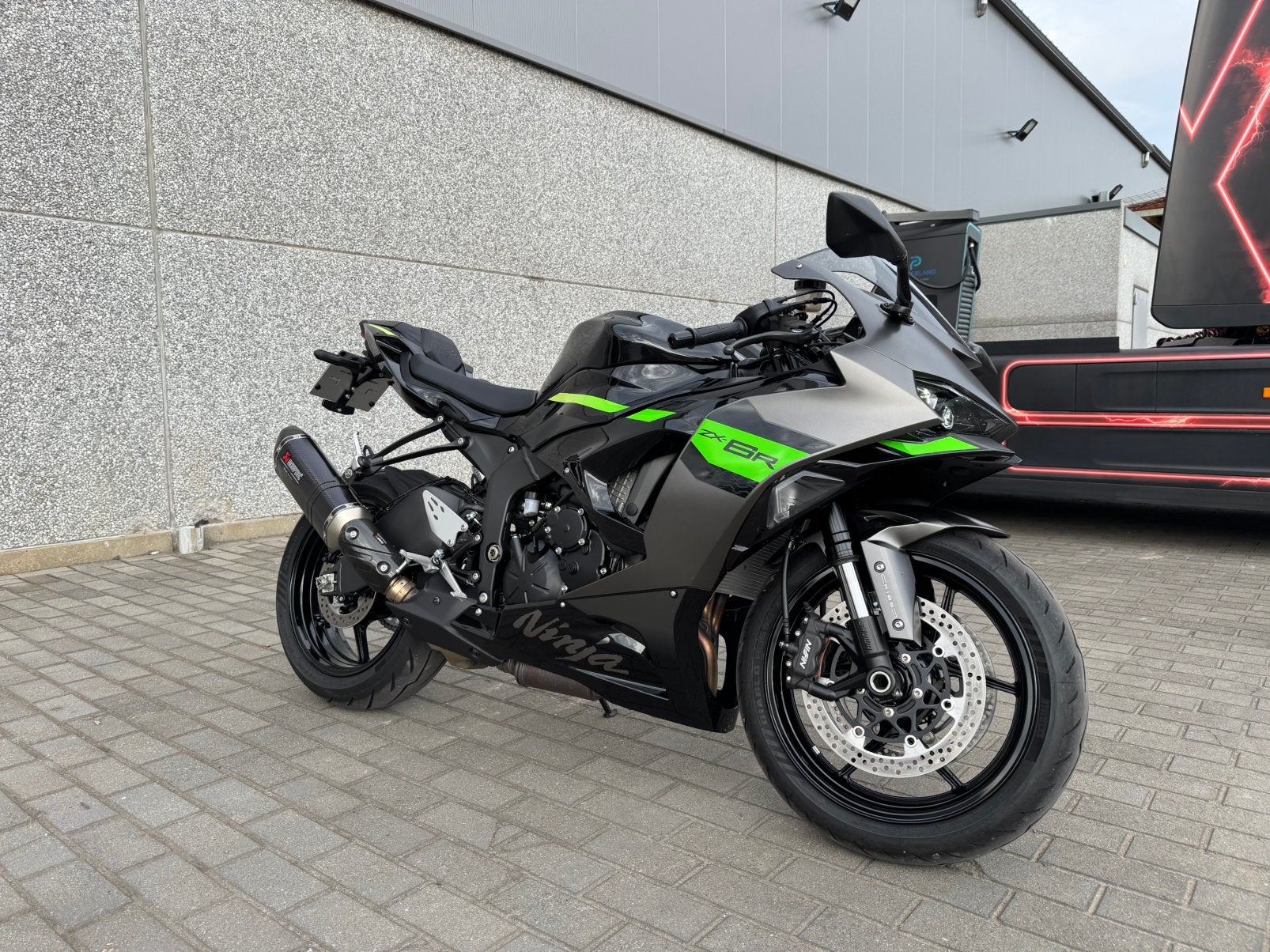 Kawasaki ZX-6R, 636 cc, Meer dan 35 kW, Sport, Particulier