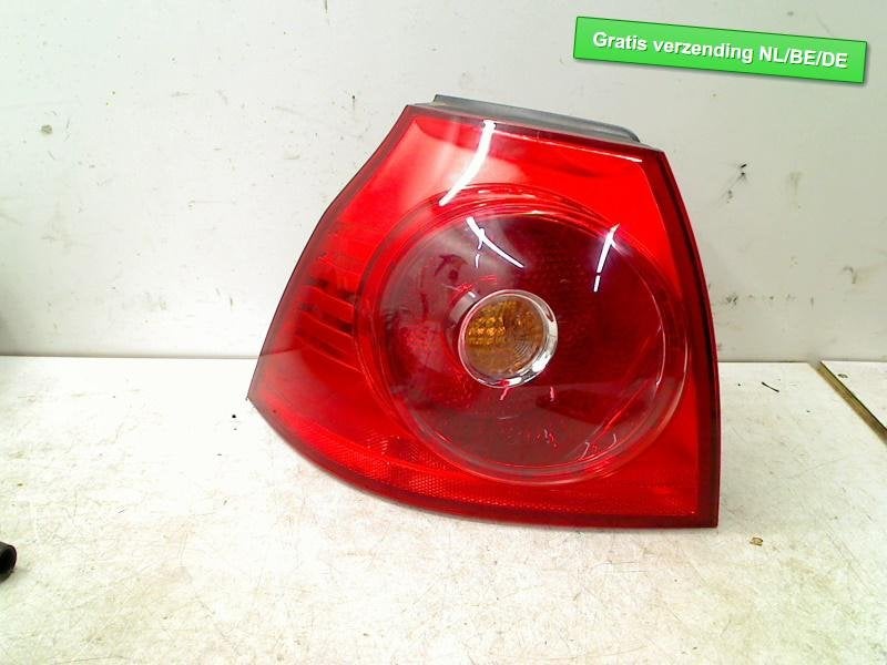 ACHTERLICHT LINKS origineel Golf V (1K1) (1K6945095AC), Gebruikt, De Bloemendaal 21 21
5221 EB  'S HERTOGENBOSCH, NL, Info@123Parts.nl