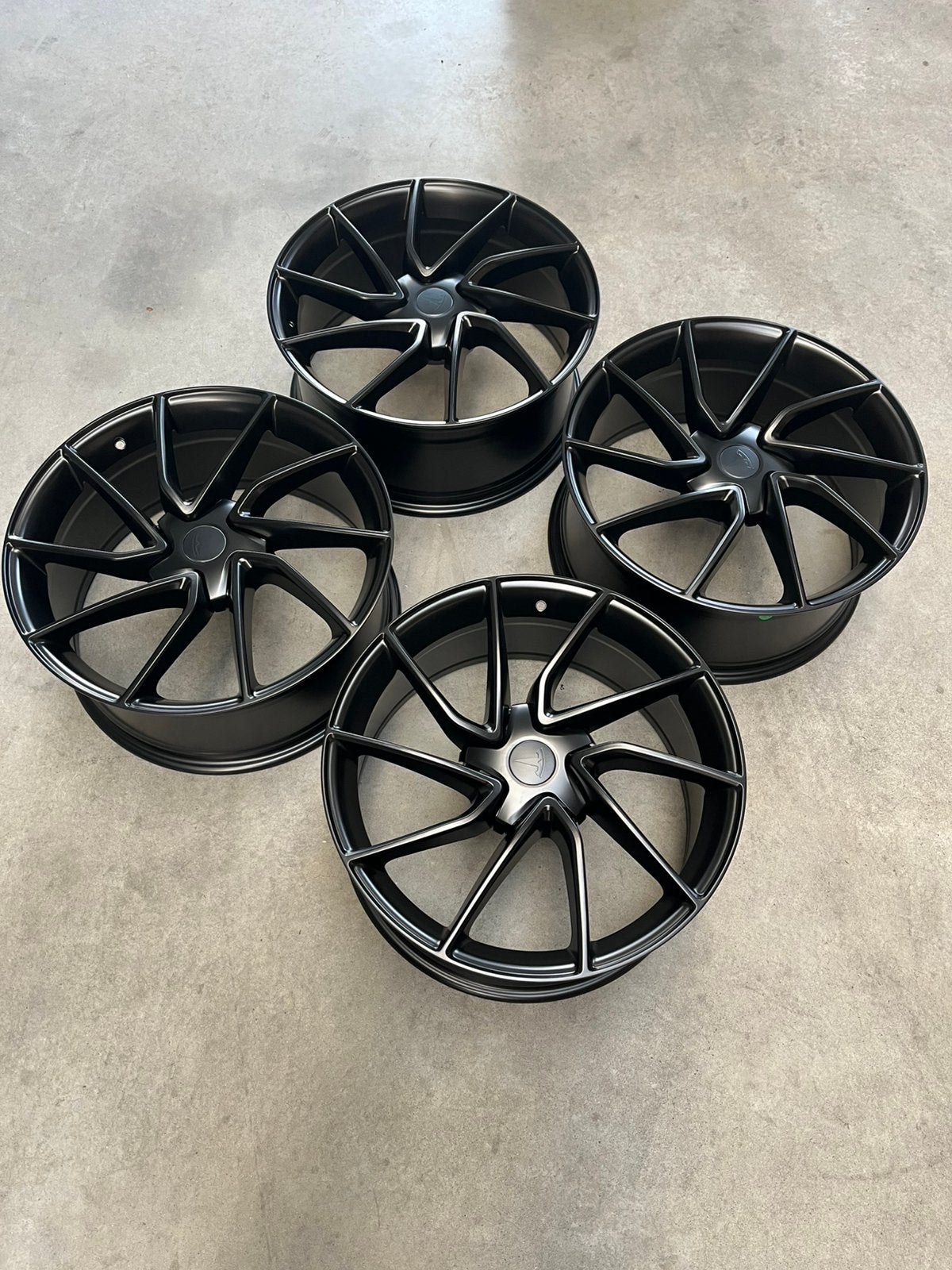Velgen tesla model 3, Ophalen of Verzenden, Handelsnam fabrikant, Emailzelf@fabrikant.be, Postadres fabrikant