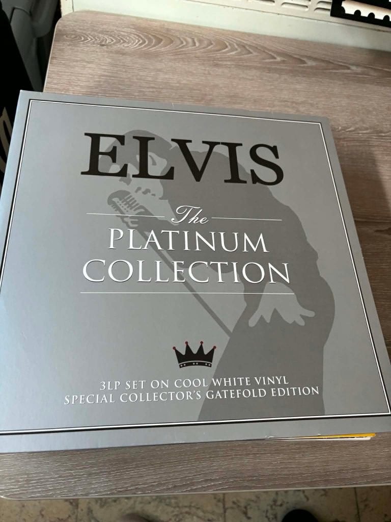 Elvis 3 lp, The Platinum collection, on cool white vinyl,, 12 pouces, Pochette gatefold, Enlèvement ou Envoi, Rock 'n' roll