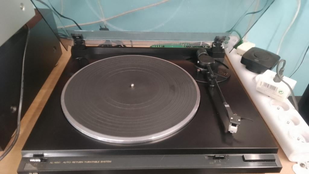 Prachtige platenspeler JVC nieuwe naald koopje, Audio, Tv en Foto, Platenspelers, Platenspeler, Ophalen