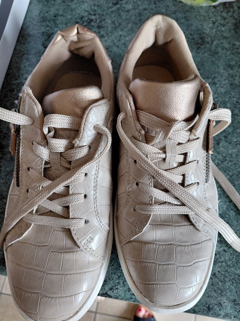 sneakers, Ophalen, Beige, Bel & Bo, Zo goed als nieuw