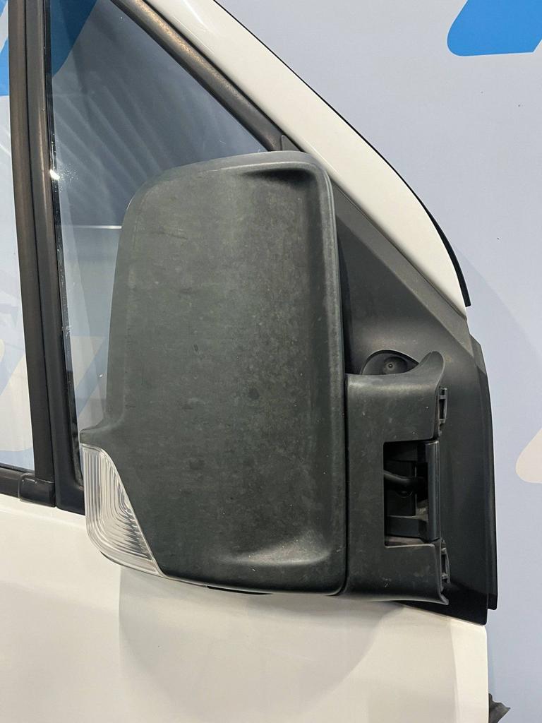 Voorportier rechts Mercedes Sprinter W906 wit A9067200105, Gebruikt, -, Deur, -