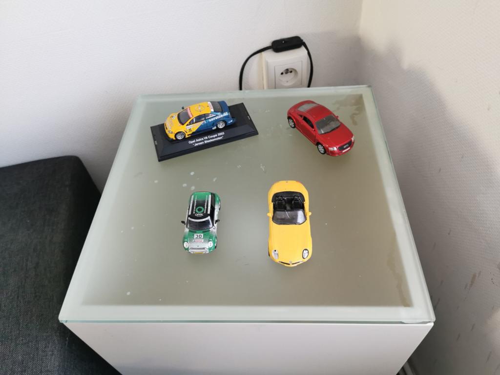 Miniatuur auto's, Ophalen