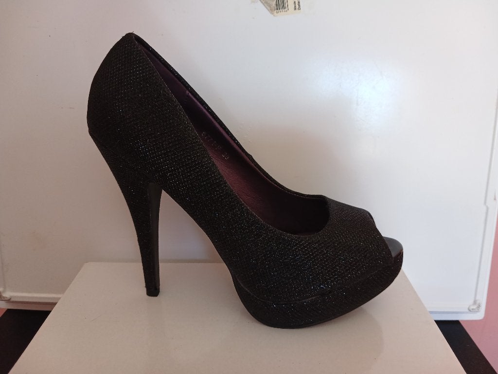 lot sexy pumps, Vêtements | Femmes, Enlèvement, Escarpins