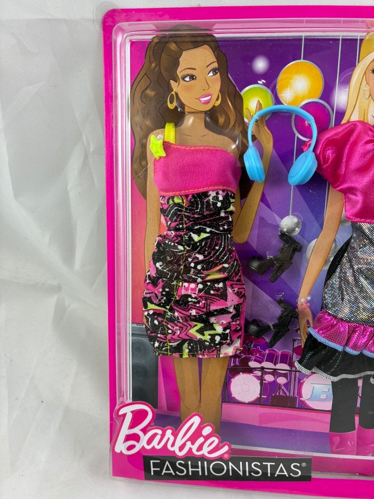 Barbie Fashionistas Kleding & Accessoires Cadeauset Rockers, Ophalen of Verzenden, Nieuw, Barbie