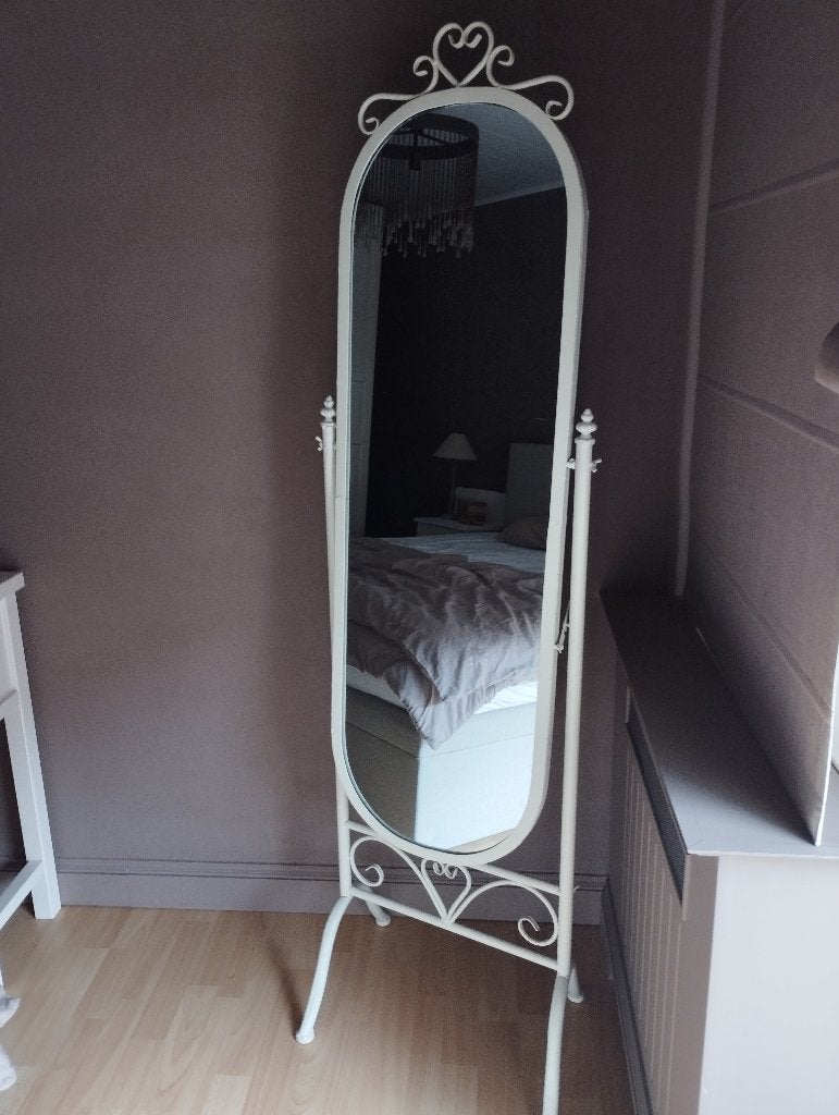 Spiegel slaapkamer dressing, Ophalen