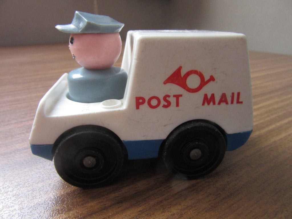 Fisher Price vintage  postauto met postman, Ophalen of Verzenden