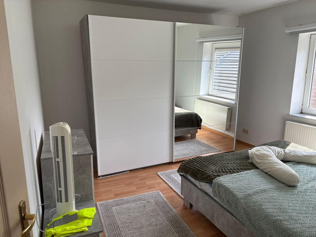 Armoire de chambre  et unité ., Enlèvement