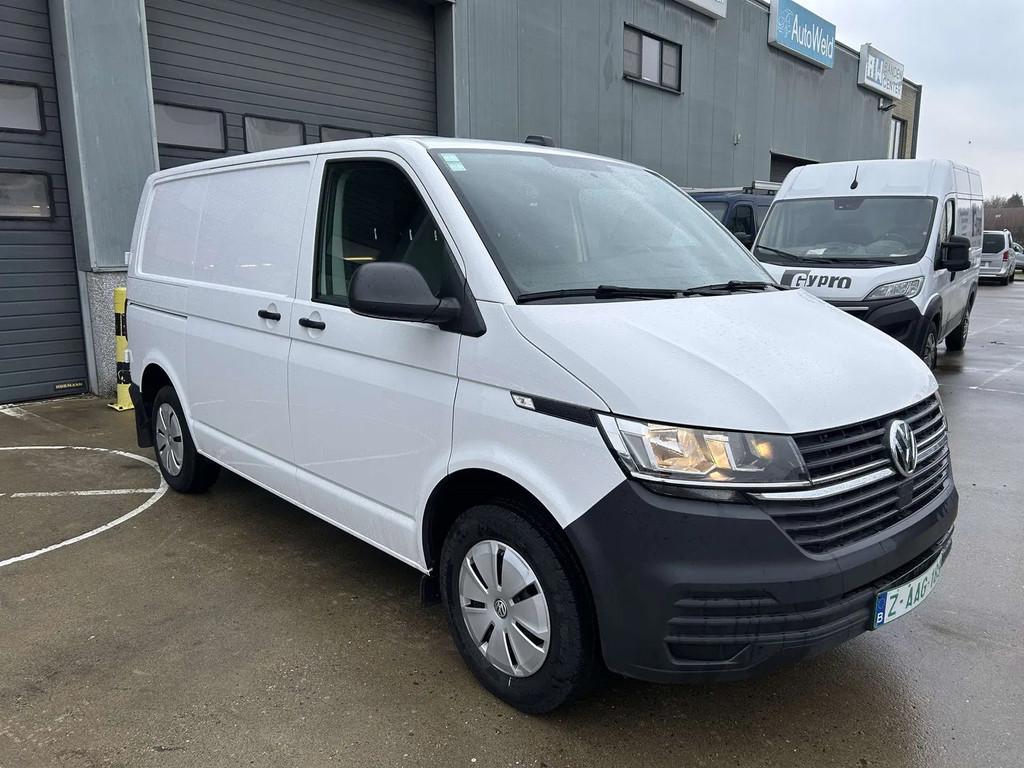 Volkswagen T6 TRANSPORTER wagen in nieuwstaat zie foto's wor, Auto's, Bestelwagens en Lichte vracht, Stof, Gebruikt, Euro 6, 4 cilinders