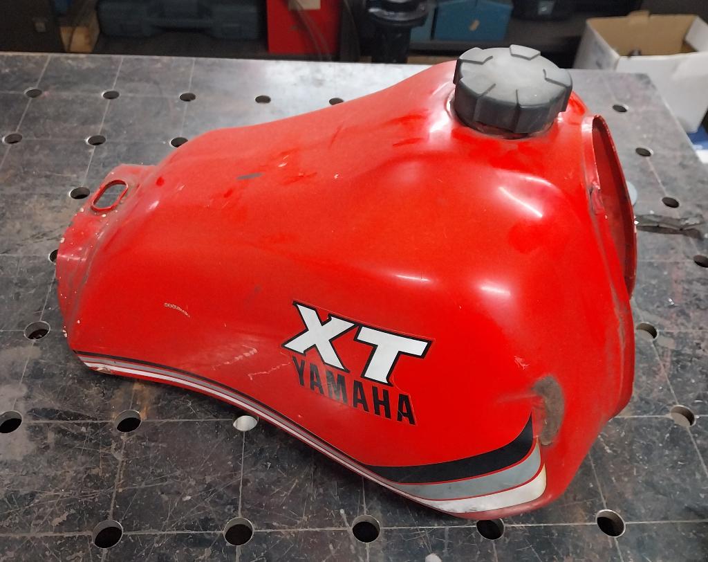 Benzinetank yamaha XT, Ophalen