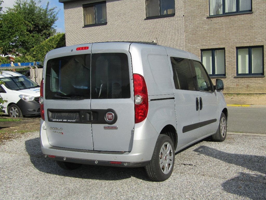 Fiat Doblo 1.6 JTD, Auto's, Voorwielaandrijving, Stof, Bedrijf, 2 zetels