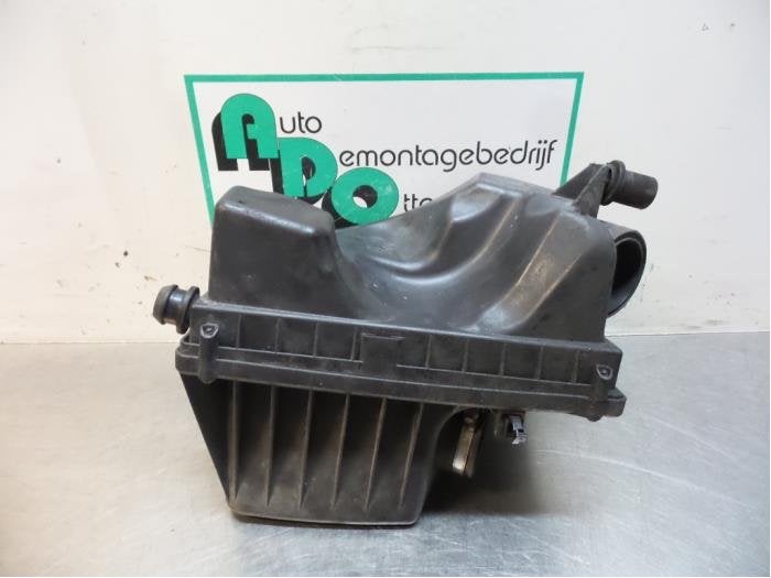 Boîtier filtre à air d'un Opel Zafira B (Zafira B 05-), Autos : Pièces & Accessoires, Moteurs & Accessoires, Opel, Utilisé, 3 mois de garantie