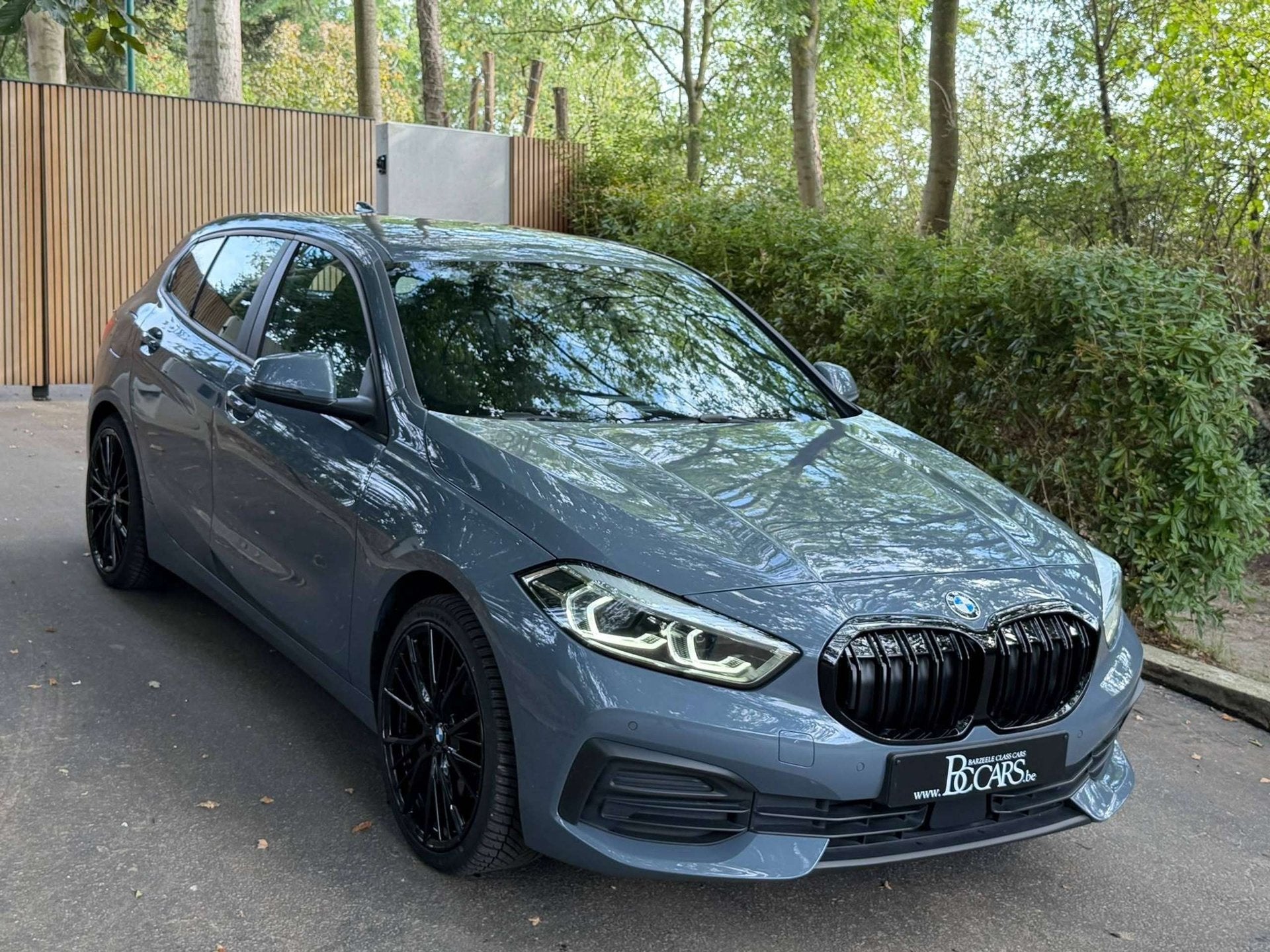BMW 118 118iA Full Led-Keyless-Prof-Cockpit Pro-Carplay-19", Autos, 100 kW, Argent ou Gris, Achat, Euro 6