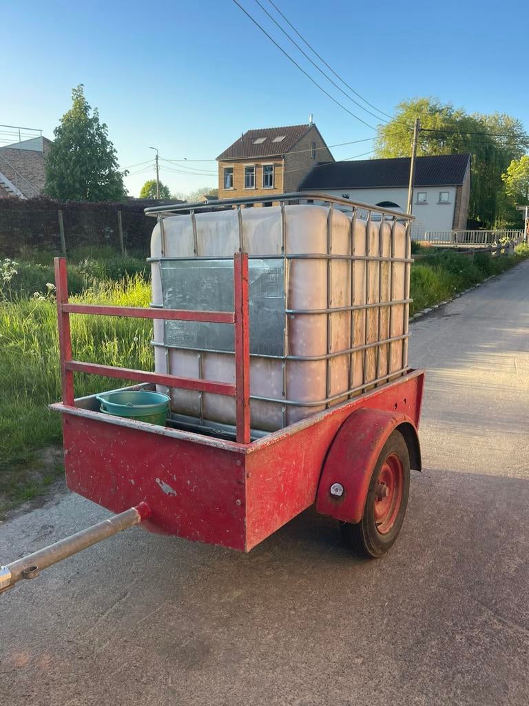 Kleine remorque, Ophalen, Zo goed als nieuw