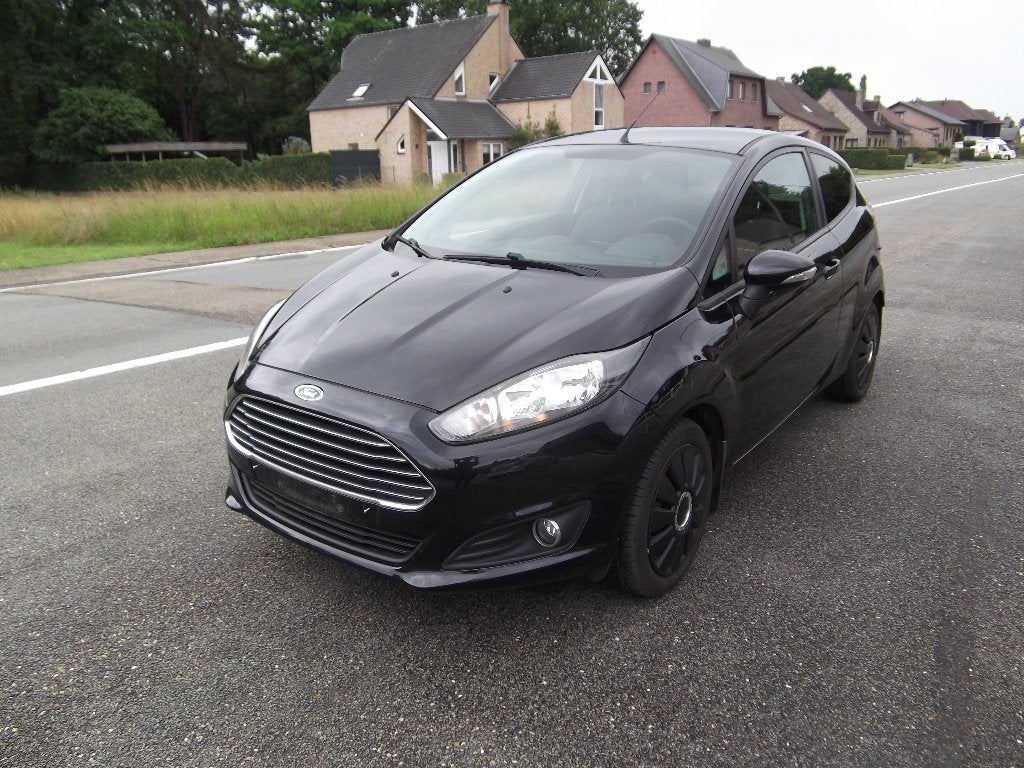 Ford Fiesta 1.3 benzine (3 d) Airco, Euro 5 Gekeurd, 1242 cm³, Euro 5, Achat, Carnet d'entretien