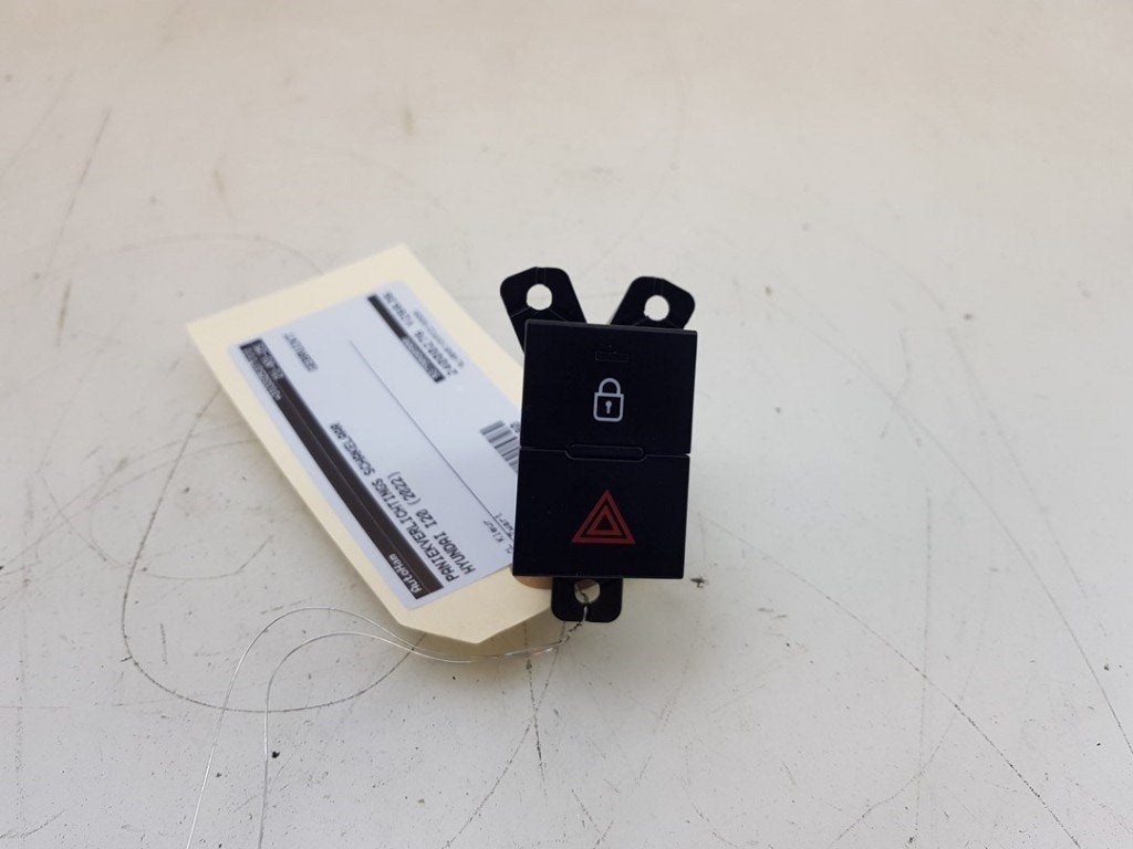 ALARMLICHTEN SCHAKELAAR Hyundai i20 (BC3) (01-2020/-), Gebruikt, Hyundai