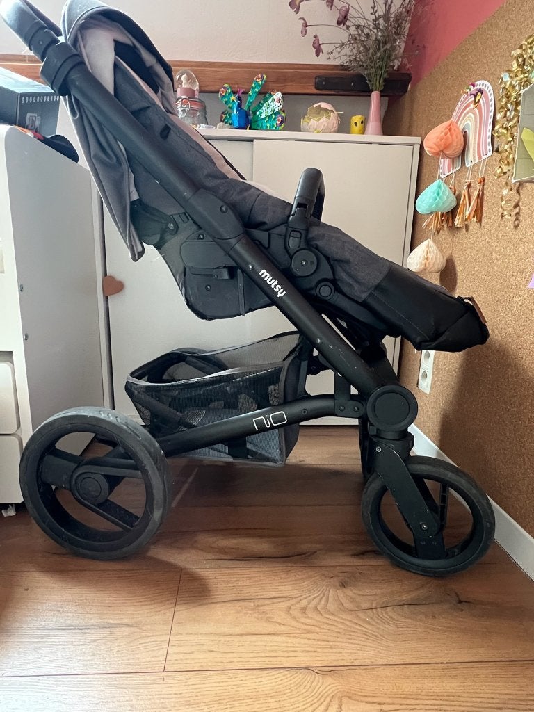 Mutsy Nio buggy met accessoires, Enlèvement, Utilisé, Autres marques, Couverture pieds