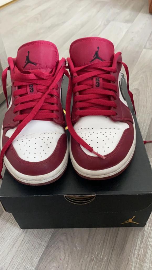 Air jordan 1 low noble red maat 40, Ophalen, Gebruikt, Schoenen