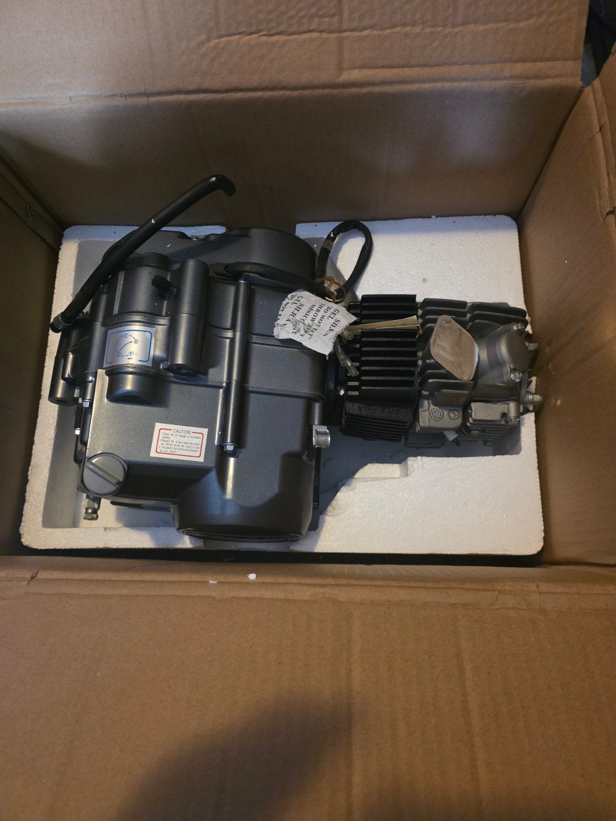 lifan 125 cc pitbike, Ophalen, Carburateur