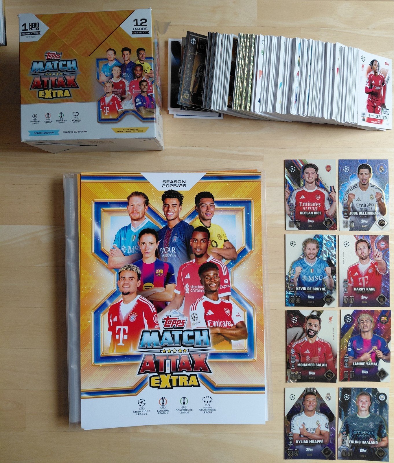 Topps match attax EXTRA 2025/2026: set kaarten + verzamelmap, Ophalen of Verzenden, Nieuw, Stickers en Plaatjes