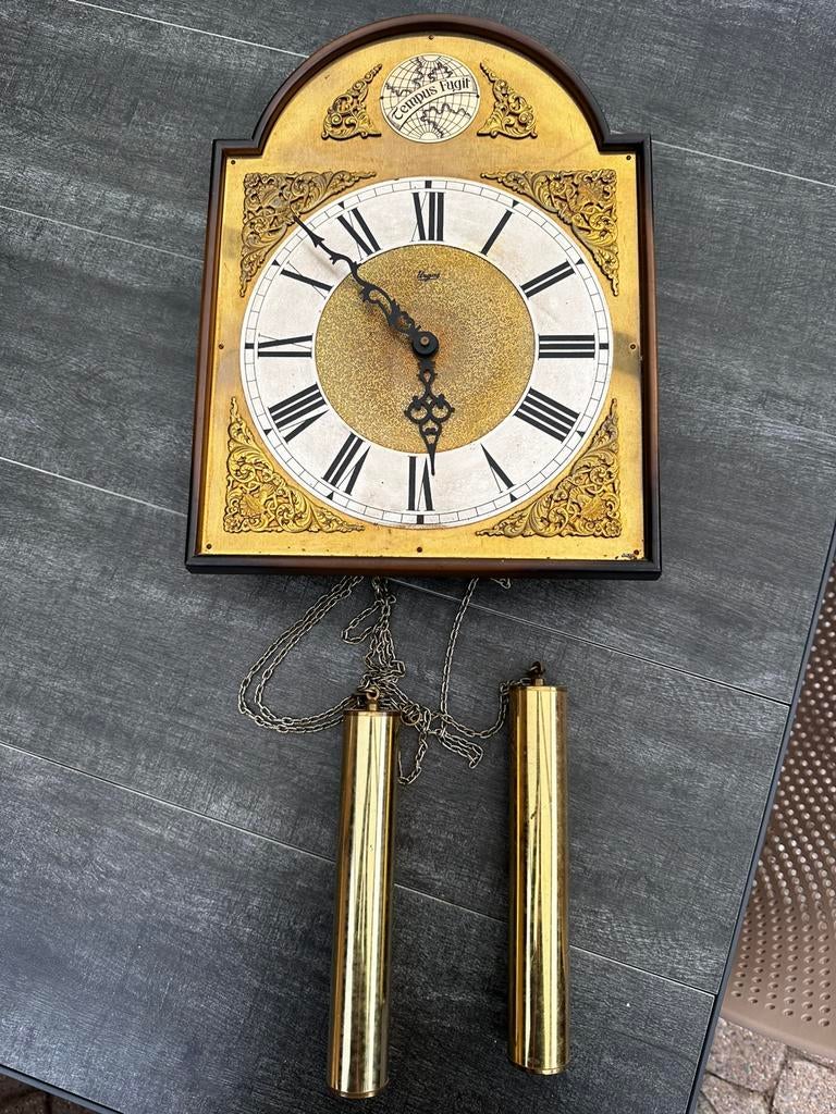 Wandklok tempus fugit, Antiek en Kunst, Ophalen