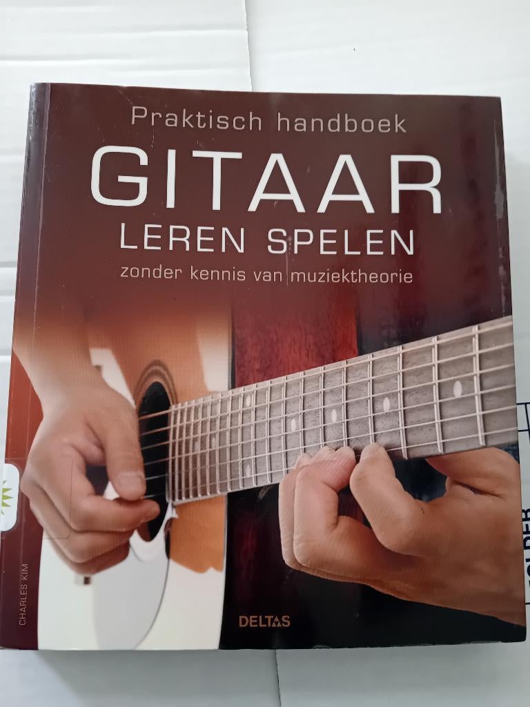 gitaar leren spelen, Boeken, Ophalen of Verzenden, Zo goed als nieuw